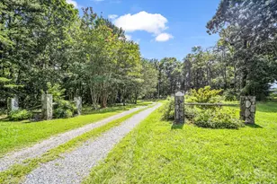 2829 W Stage Coach Trail, Shelby, NC 28150 - Photo 32
