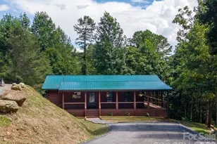677 Ridgetop Cir, Whittier, NC 28789 - Photo 28