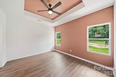 1533 S Battleground Avenue, Kings Mountain, NC 28086 - Photo 16