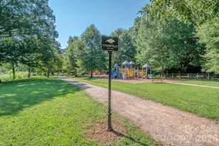 512 Bascom St, Charlotte, NC 28205 - Photo 46
