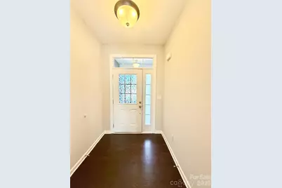 5658 Stonewells Drive, Charlotte, NC 28278 - Photo 2