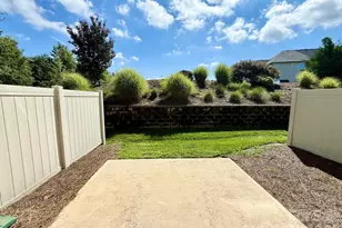 5658 Stonewells Dr, Charlotte, NC 28278 - Photo 28