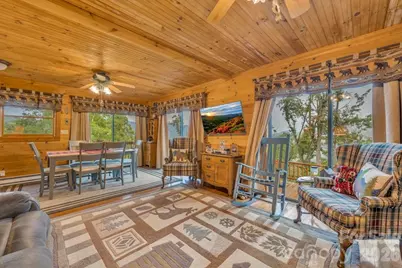 1894 Left Fork Run Road, Bakersville, NC 28705 - Photo 20