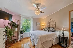 180 Hidden Meadow Dr, Candler, NC 28715 - Photo 16