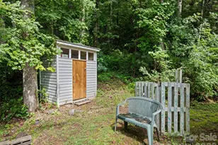 180 Hidden Meadow Dr, Candler, NC 28715 - Photo 8