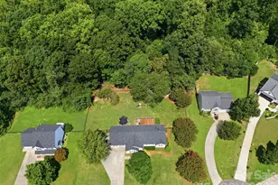 233 Summey Barker Dr, Dallas, NC 28034 - Photo 42