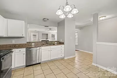 2877 Oasis Lane, Charlotte, NC 28214 - Photo 6