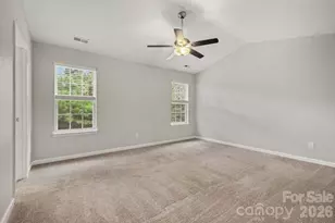 2877 Oasis Ln, Charlotte, NC 28214 - Photo 8