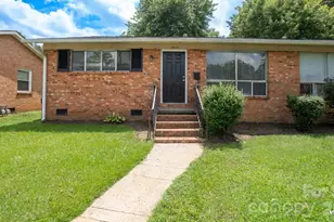 4926 Malibu Dr, Charlotte, NC 28215 - Photo 4