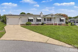 204 Red Birch Ct, Hendersonville, NC 28739 - Photo 44