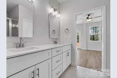 339 Gray Drive, Charlotte, NC 28213 - Photo 10