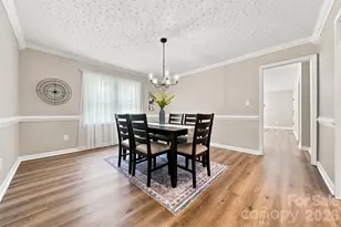 136 Cook Ln, Hickory, NC 28601 - Photo 10