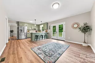 136 Cook Ln, Hickory, NC 28601 - Photo 12