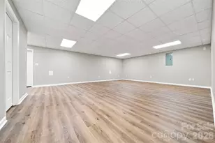 136 Cook Ln, Hickory, NC 28601 - Photo 34
