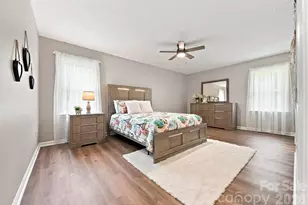 136 Cook Ln, Hickory, NC 28601 - Photo 20