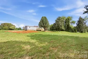 6086 Windover Creek Ln, Claremont, NC 28610 - Photo 34