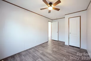 6086 Windover Creek Ln, Claremont, NC 28610 - Photo 20