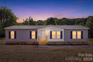 6086 Windover Creek Ln, Claremont, NC 28610 - Photo 1