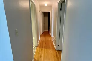 402 L Street E, Newton, NC 28658 - Photo 8