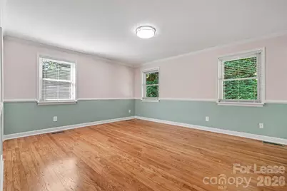 7017 Linda Lake Drive, Charlotte, NC 28215 - Photo 10