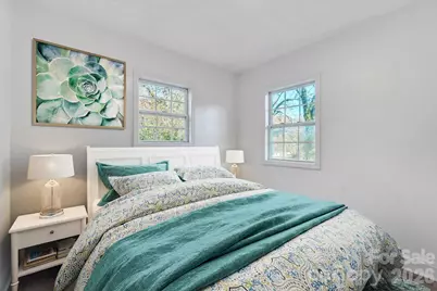 49 E Livingston Street, Tryon, NC 28782 - Photo 6