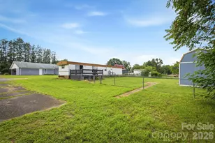 300 N Center St, Hildebran, NC 28637 - Photo 20