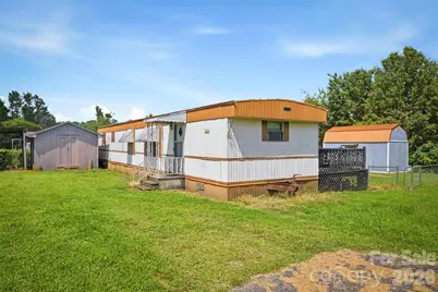 300 N Center Street, Hildebran, NC 28637 - Photo 18
