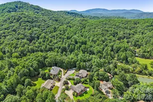 28 Tudor Crescent Ct, Hendersonville, NC 28739 - Photo 46