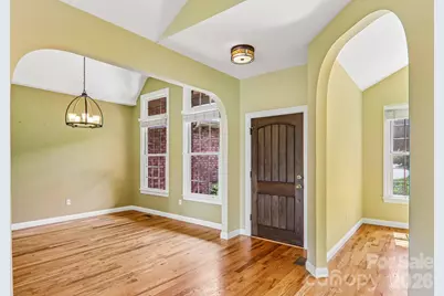 28 Tudor Crescent Court, Hendersonville, NC 28739 - Photo 4