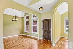 28 Tudor Crescent Ct, Hendersonville, NC 28739 - Photo 4