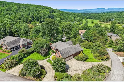 28 Tudor Crescent Court, Hendersonville, NC 28739 - Photo 44