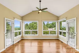 28 Tudor Crescent Ct, Hendersonville, NC 28739 - Photo 8