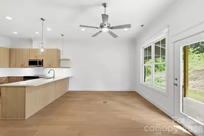 126 Collin Place #36, Asheville, NC 28804 - Photo 6