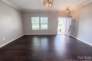 2618 Courtland Dr, Clover, SC 29710 - Photo 6