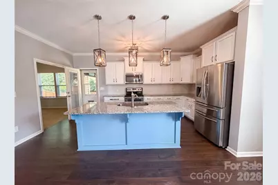 2618 Courtland Drive, Clover, SC 29710 - Photo 2