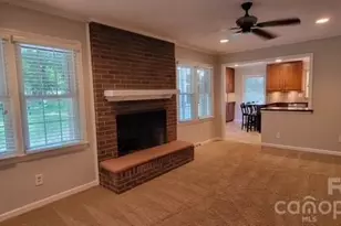 1318 Beechdale Dr, Charlotte, NC 28212 - Photo 10