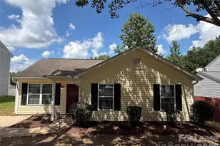 404 Kingville Dr, Charlotte, NC 28213 - Photo 2