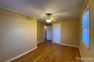 203 Ratchford Farm Rd, Gastonia, NC 28056 - Photo 16