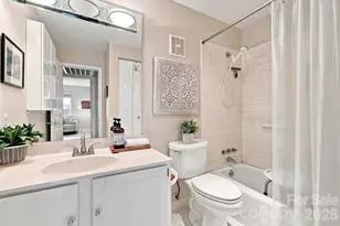 1323 Queens Rd, Charlotte, NC 28207 - Photo 18