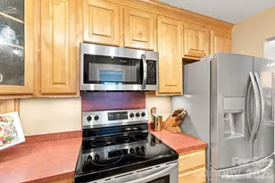 1323 Queens Rd, Charlotte, NC 28207 - Photo 8
