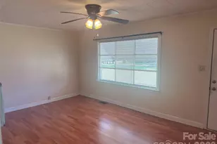 405 Woodland Dr, Kershaw, SC 29067 - Photo 6