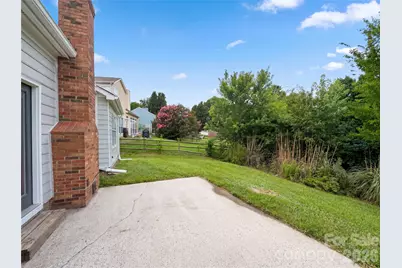 1633 Gordon Walters Drive, Charlotte, NC 28213 - Photo 20