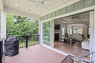 10542 Sweethaven Ln, Harrisburg, NC 28075 - Photo 8