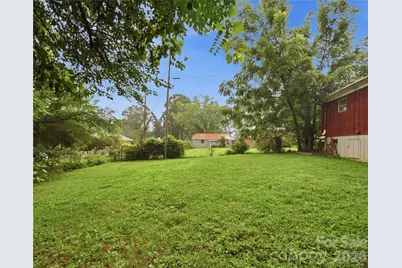 307 Beverly Avenue, Hendersonville, NC 28792 - Photo 24