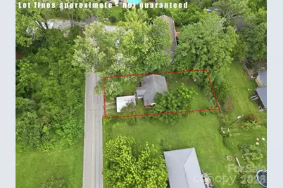 307 Beverly Avenue, Hendersonville, NC 28792 - Photo 32