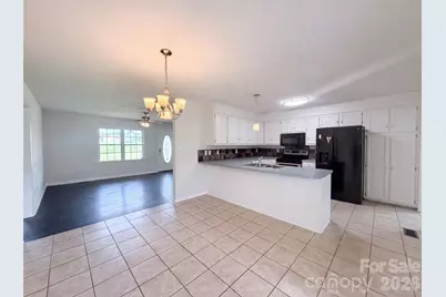 2243 Mintew Circle, Lincolnton, NC 28092 - Photo 2