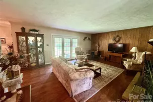 11 Thornberry Dr, Alexander, NC 28701 - Photo 6