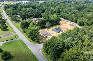 2827 17 St Ct NE, Hickory, NC 28601 - Photo 26