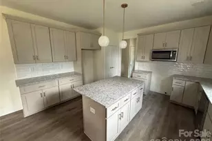 123 Piedmont Dr, Kannapolis, NC 28081 - Photo 2