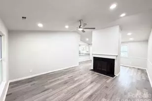 8822 Hunter Green Ln, Charlotte, NC 28227 - Photo 8